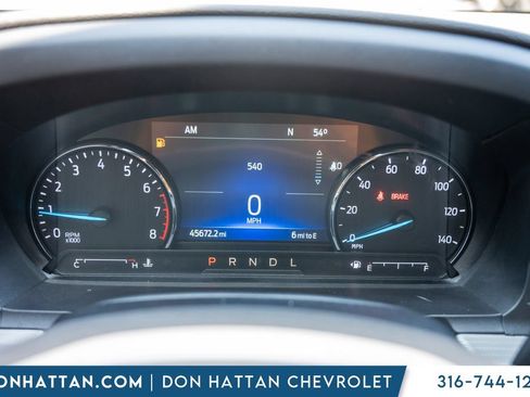 Used 2023 Ford Explorer XLT w/ Equipment Group 202A AWD/4WD image 8