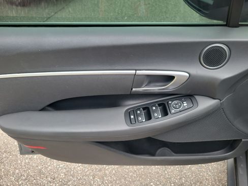 Used 2022 Hyundai Sonata SE FWD image 18