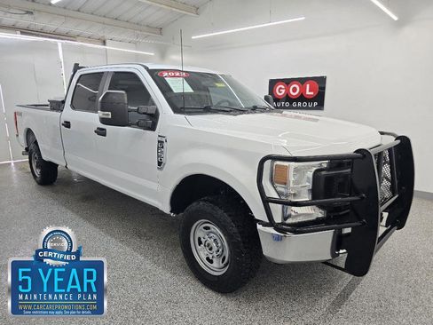Used 2022 Ford F250 XL w/ Power Equipment Group AWD/4WD image 1
