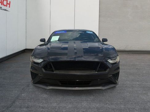 Used 2019 Ford Mustang Coupe RWD image 5