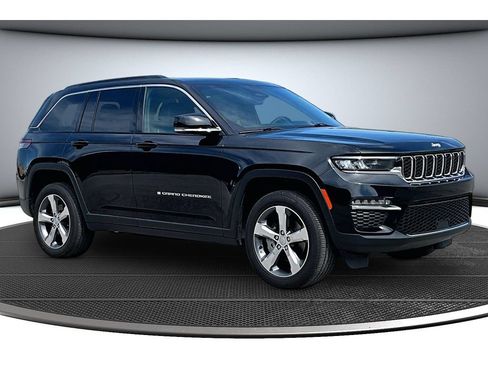 Certified 2024 Jeep Grand Cherokee Limited AWD/4WD image 14