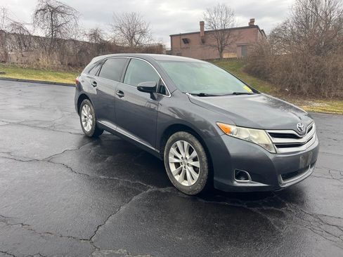 Used 2013 Toyota Venza LE image 7