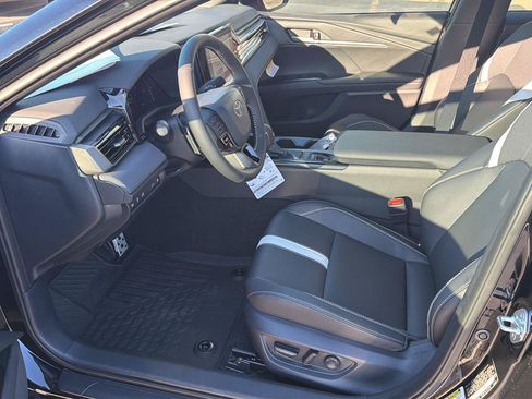 New 2026 Toyota Camry SE FWD image 10