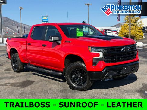 Used 2024 Chevrolet Silverado 1500 LT Trail Boss w/ LT Trail Boss Premium Package AWD/4WD image 1