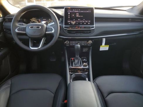 New 2026 Jeep Compass Limited image 16