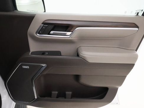 Used 2023 GMC Sierra 1500 SLT w/ SLT Premium Package image 23