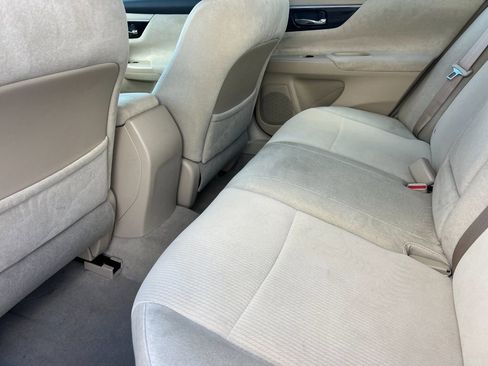 Used 2013 Nissan Altima 2.5 S image 11