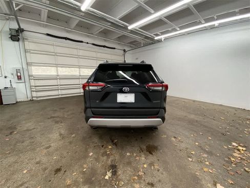 Used 2024 Toyota RAV4 Adventure image 5