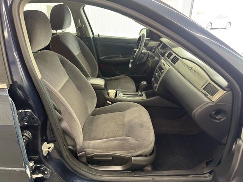 Used 2007 Chevrolet Impala LT image 14