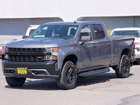Used 2021 Chevrolet Silverado 1500 Custom Trail Boss w/ Safety Confidence Package AWD/4WD image 13