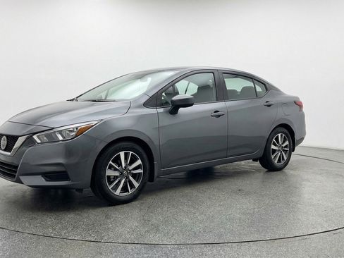 Used 2025 Nissan Versa SV FWD image 3