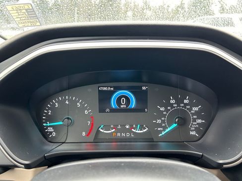 Used 2022 Ford Escape SE w/ SE Sport Appearance Package image 13