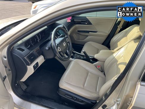 Used 2017 Honda Accord EX-L image 5
