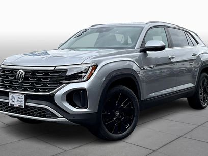 New 2026 Volkswagen Atlas Cross Sport SE
