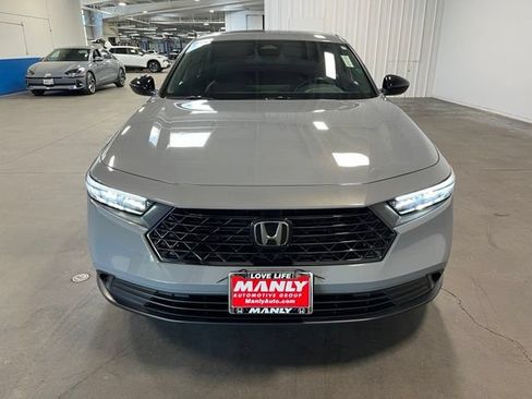 Used 2024 Honda Accord Sport image 8
