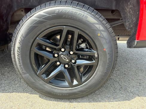 Used 2022 Chevrolet Silverado 1500 LT Trail Boss w/ Convenience Package II AWD/4WD image 9