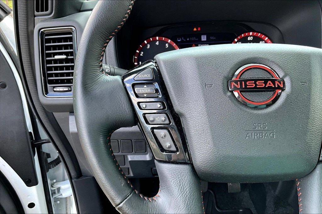Used 2022 Nissan Frontier Pro-X w/ Technology Package RWD image 14
