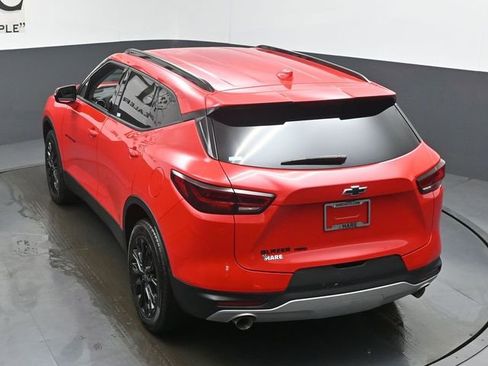 Used 2024 Chevrolet Blazer LT w/ Sound & Technology Package AWD/4WD image 40