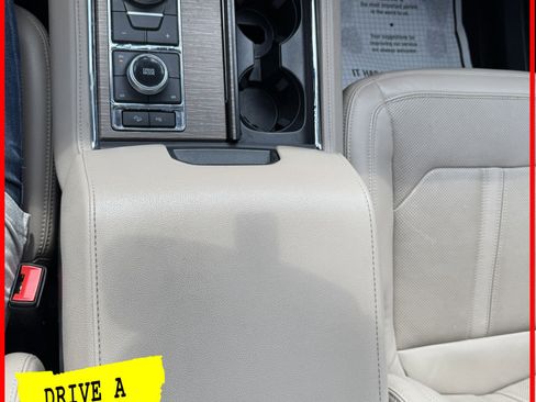 Used 2023 Ford Expedition Max Limited image 31