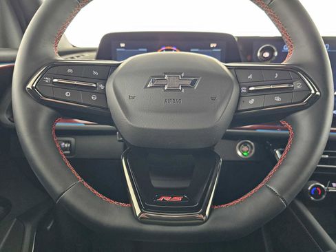 Used 2026 Chevrolet Traverse RS w/ LPO, Floor Liner Package FWD image 23