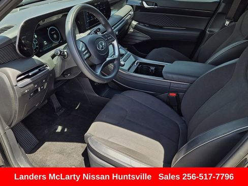 Used 2025 Hyundai Palisade Calligraphy AWD/4WD image 18