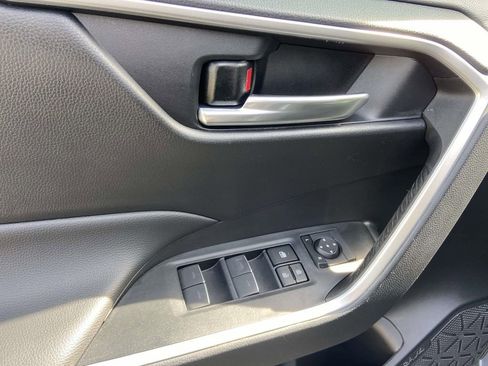 Used 2024 Toyota RAV4 XLE Premium image 15