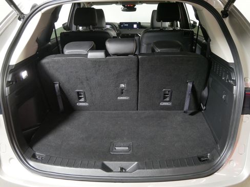 Certified 2025 MAZDA CX-90 3.3 Turbo w/ Preferred Package image 18