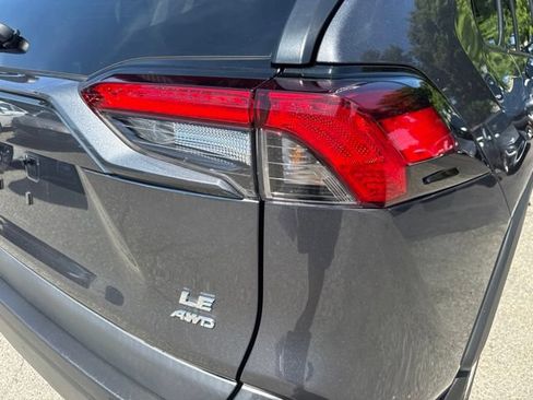 Used 2023 Toyota RAV4 LE AWD/4WD image 36