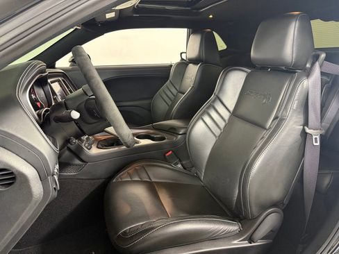 Used 2023 Dodge Challenger SRT Hellcat image 14