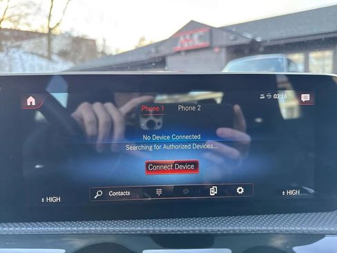 Used 2020 Mercedes-Benz CLA 250 4MATIC image 50