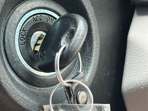 Used 2018 Hyundai Elantra SEL FWD image 34