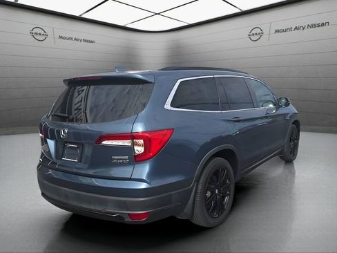 Used 2021 Honda Pilot Special Edition image 3