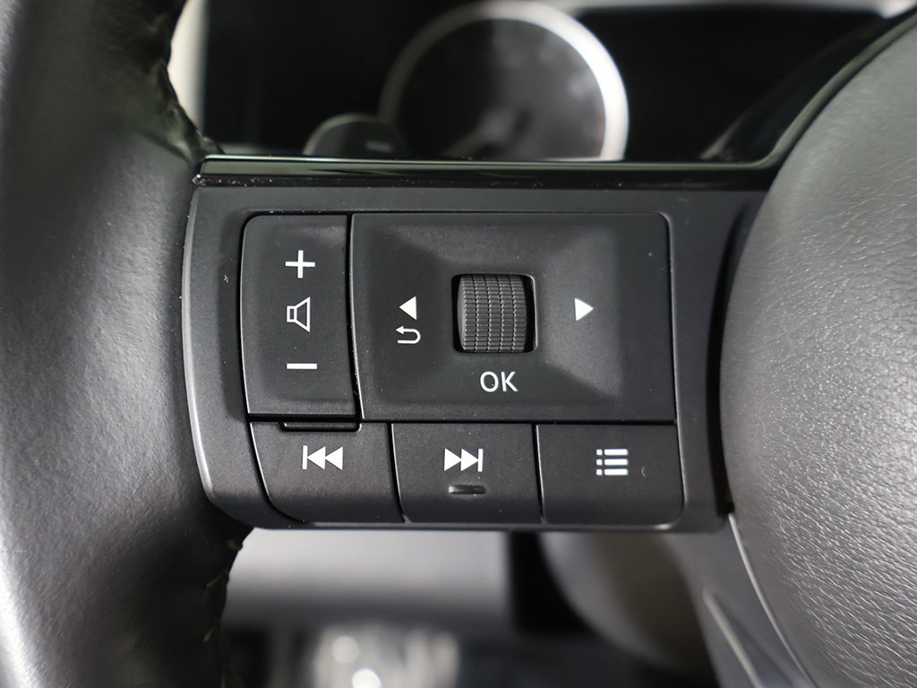 Used 2023 Nissan Pathfinder SV w/ Cargo Package AWD/4WD image 43