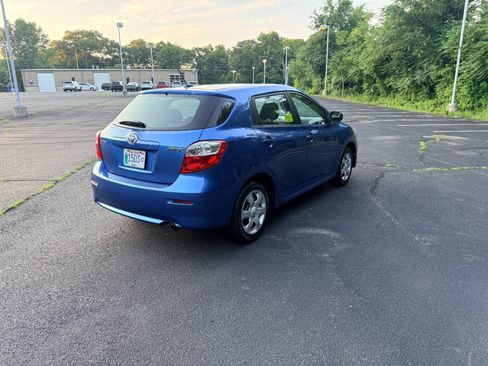 Used 2009 Toyota Matrix FWD image 6