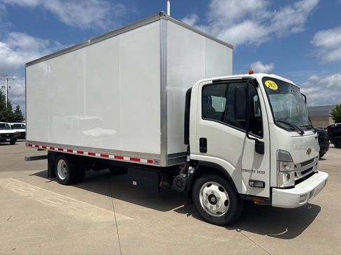 New 2023 Chevrolet Low Cab Forward 5500XD RWD image 45