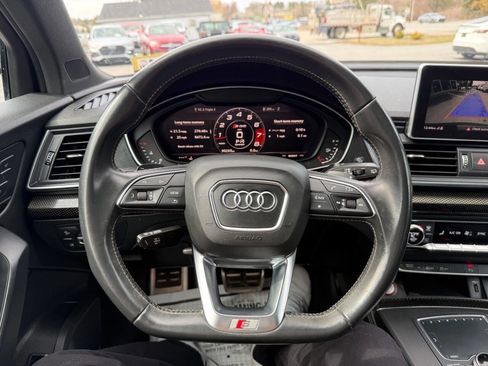 Used 2019 Audi SQ5 Premium Plus w/ Premium Plus Package image 27