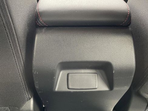 Used 2024 Subaru Impreza 2.0i Sport image 23