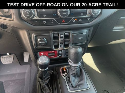 New 2026 Jeep Gladiator Rubicon w/ Safety Group image 15