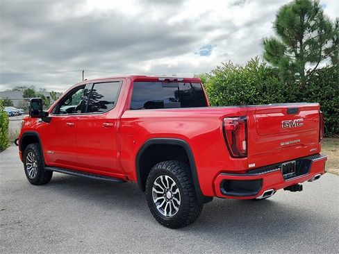 Used 2021 GMC Sierra 1500 AT4 w/ AT4 Premium Package image 3