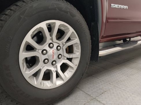 Used 2017 GMC Sierra 1500 SLE w/ SLE Value Package AWD/4WD image 31