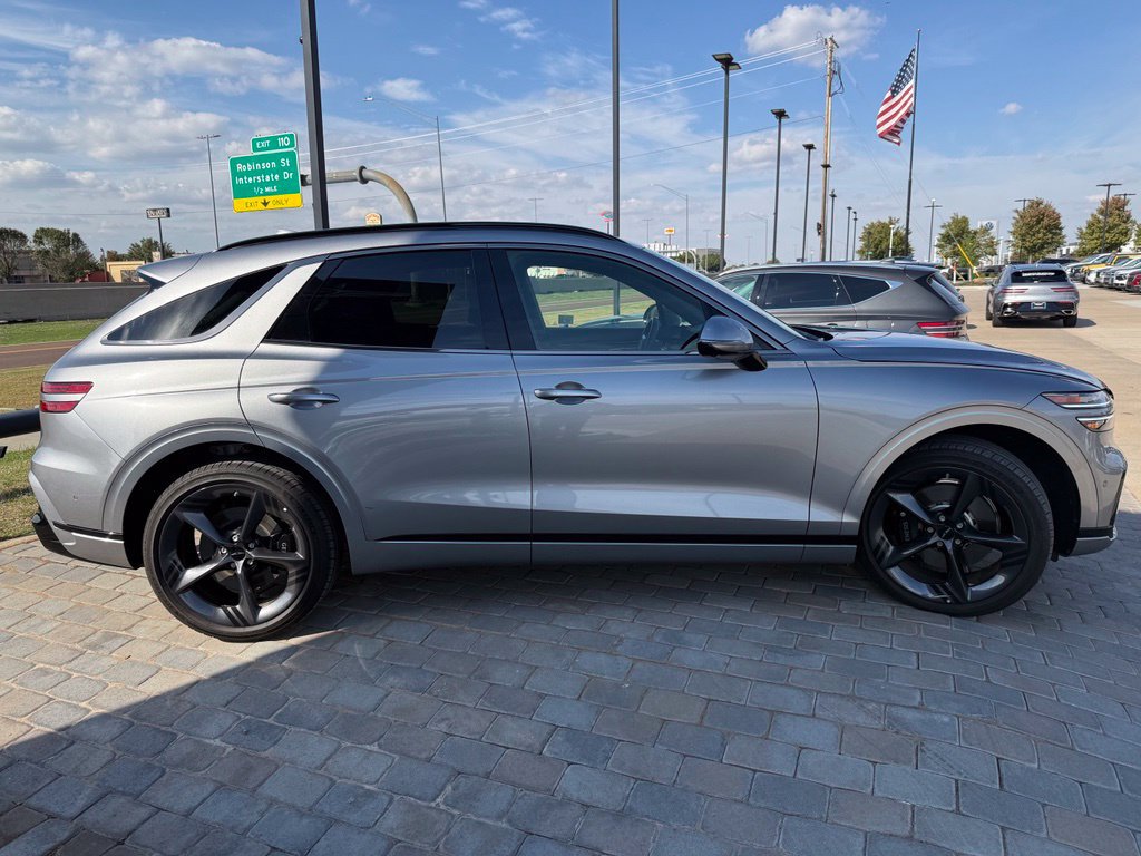 Used 2026 Genesis GV70 2.5T Sport Prestige AWD/4WD image 6