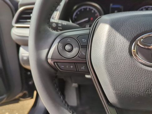 Used 2024 Toyota Camry SE FWD image 17