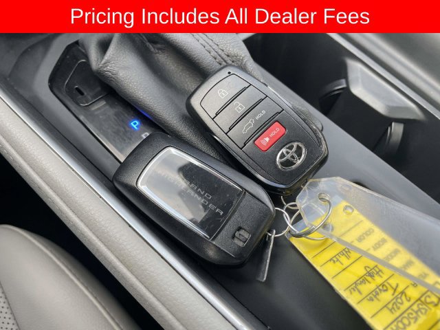 Used 2024 Toyota Grand Highlander AWD image 36