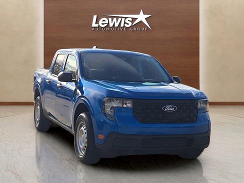 Used 2025 Ford Maverick XL image 6