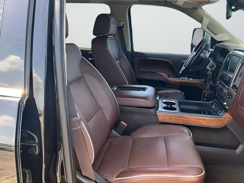 Used 2016 Chevrolet Silverado 3500 High Country w/ Duramax Plus Package AWD/4WD image 27