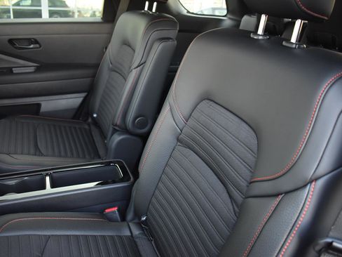 New 2026 Nissan Pathfinder Rock Creek image 50