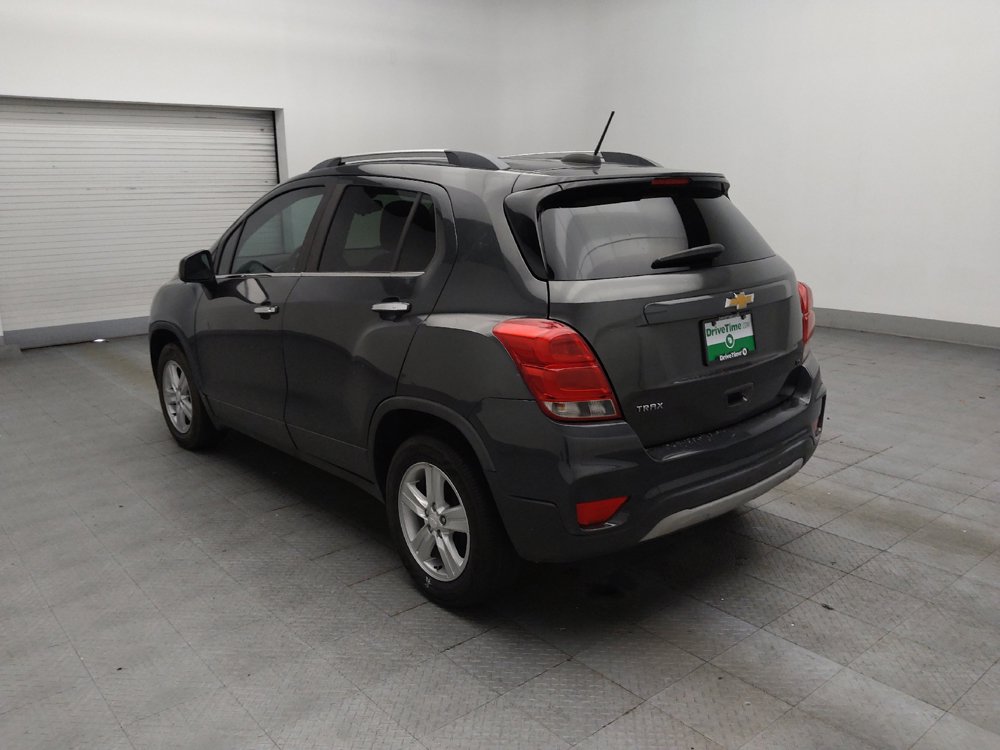 Used 2018 Chevrolet Trax LT w/ LT Convenience Package FWD image 5