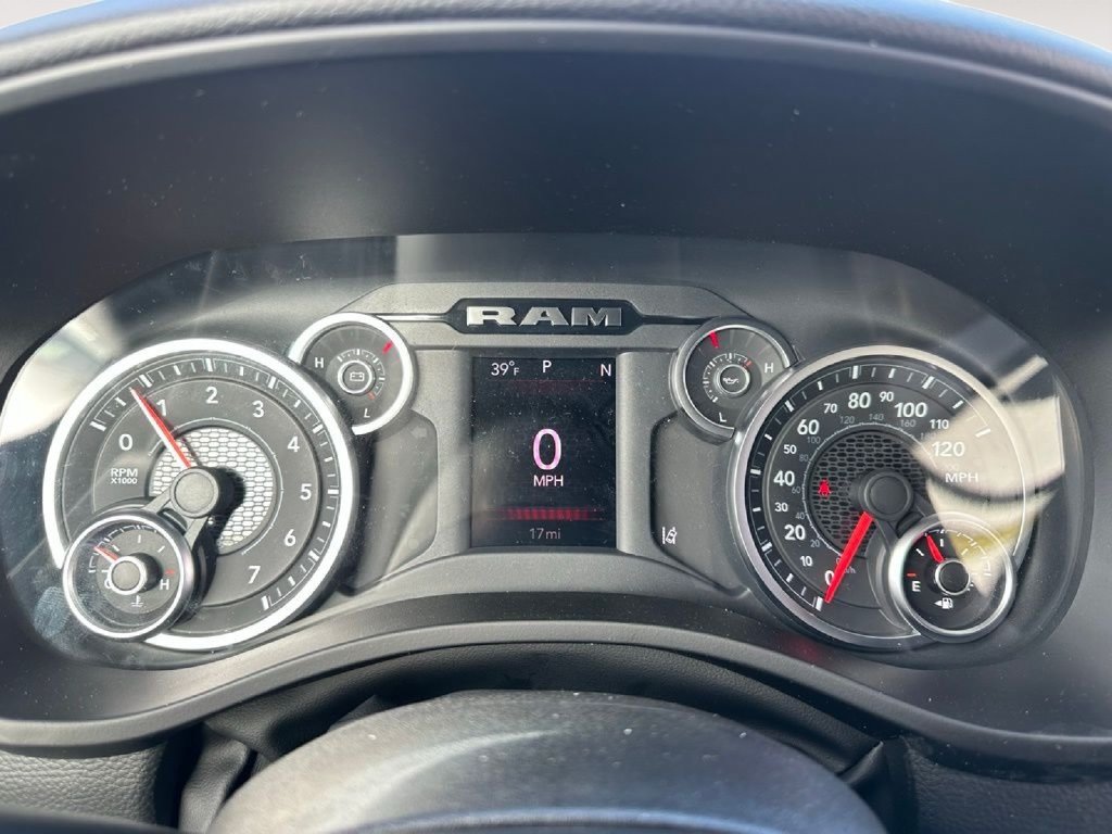 New 2026 RAM 1500 Big Horn AWD/4WD image 34