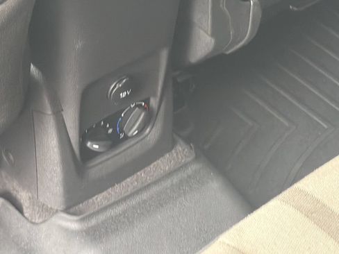 Used 2015 Ford Transit Connect XLT FWD image 34