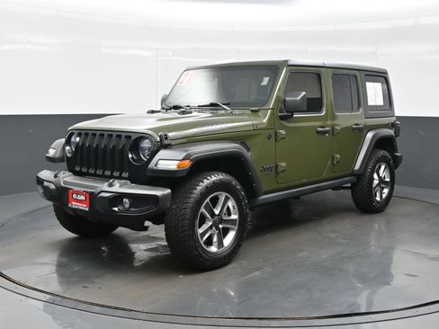 Used 2021 Jeep Wrangler Unlimited Sport AWD/4WD image 2